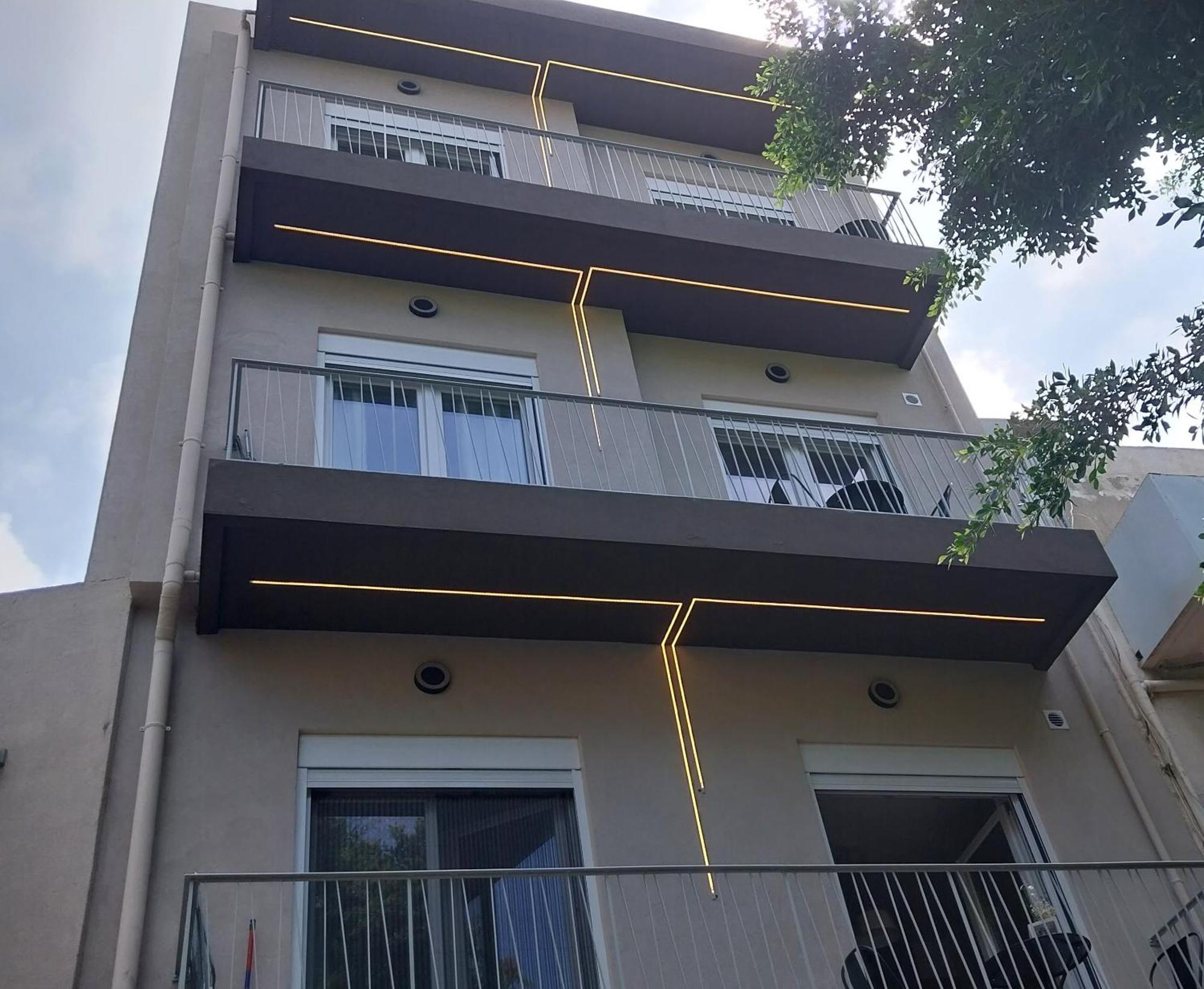 Uni Island - City Heart Suites Heraclión Exterior foto